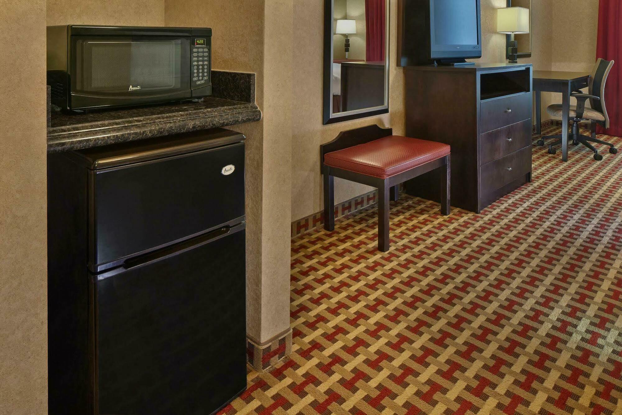 Holiday Inn Jacksonville E 295 Baymeadows By Ihg Exterior foto